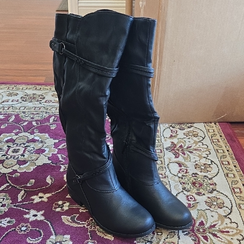 Journee Collection Black Riding Boots Women's 7.5 NIB
